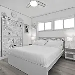 The Disneyland Dream By Oc Adventure Homes Holiday home *