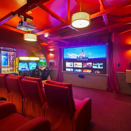 The Disneyland Dream By Oc Adventure Homes Holiday home